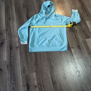 L.L. Bean outside everyday Hoodie. Size Medium. made in Vietnam. Robin…